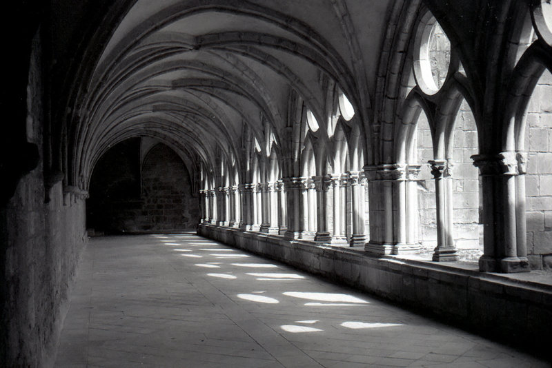 Galerie du cloître de Noirlac
