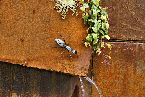 A Metallic Ant –  Le jardin de verre et de métal, Botanical Garden, Montréal, Québec