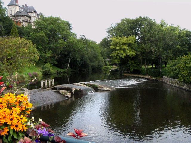 Le Pont Landry morning of second day, August 22, 2011 PBP