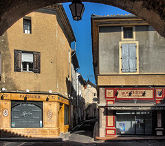 Pernes-les-Fontaines