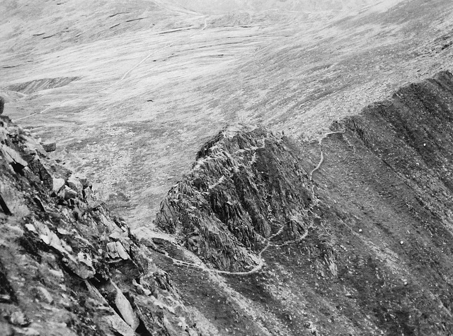 Striding Edge