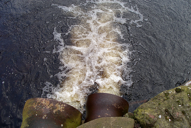 Draining into Howden reservoir