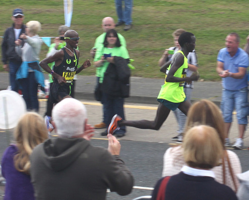 Mo Farah and Mike Kigen