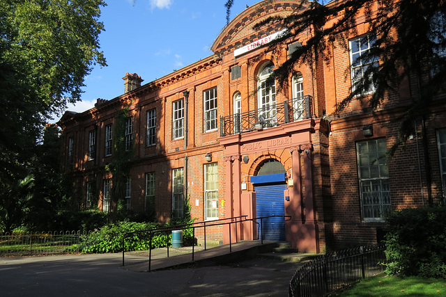 bethnal green library, london