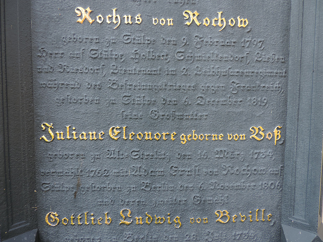 Grabstein " Rochus von Rochow"