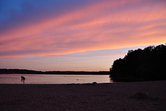 Sonnenuntergang am Ängbystrand, Mälarsee in Schwed