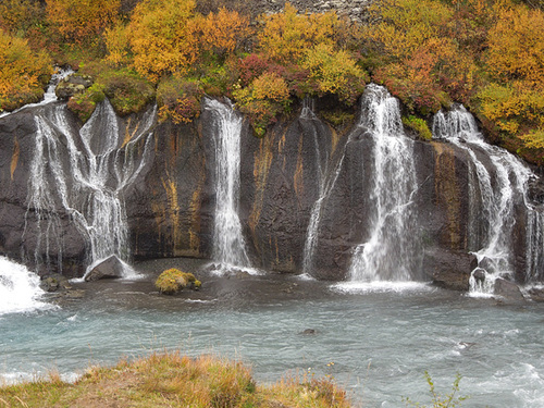 upper end of Hraunfossar