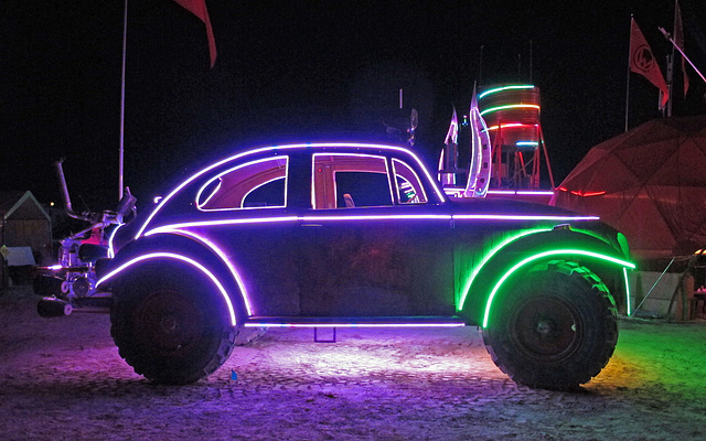 Camp Walter's VW Bug (0361)