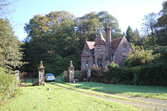 Lodge to Hoddam Castle, Dumfries and Galloway