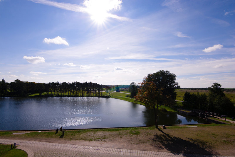 Der Teich beim Schloss Mir