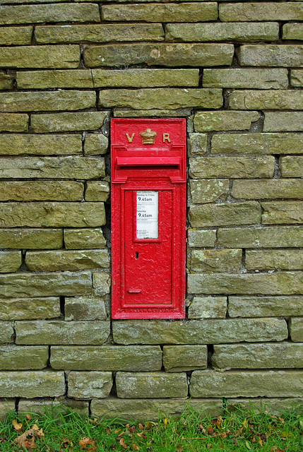 Postbox outside Mellor Parish Church