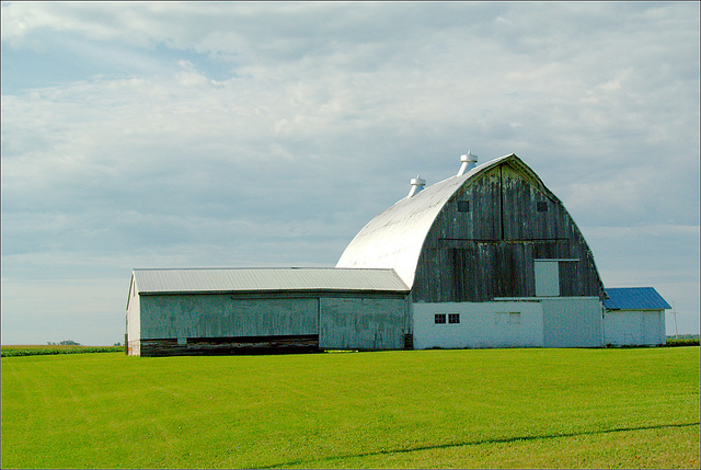 Barn, Gresham Highway