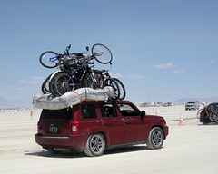 9 Bikes 1 Jeep (6095)