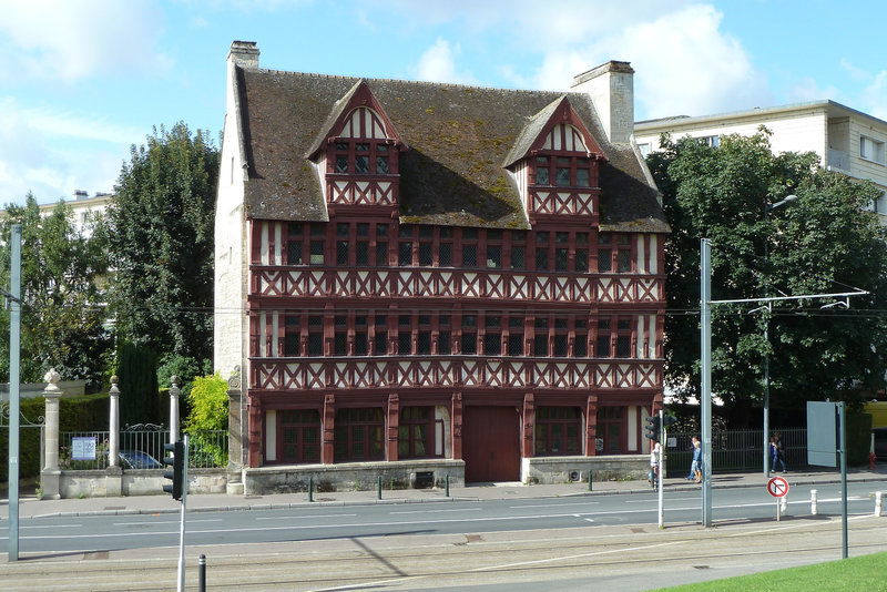 Caen 2014 – Maison des Quatrans
