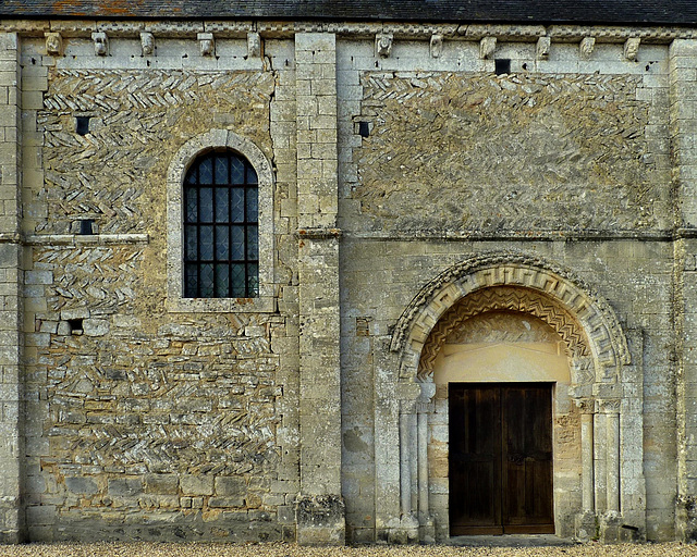 Vienne-en-Bessin - Saint-Pierre