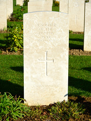 Bayeux War Cemetery 2014 – A soldier of the 1939-1945 war – Known unto God