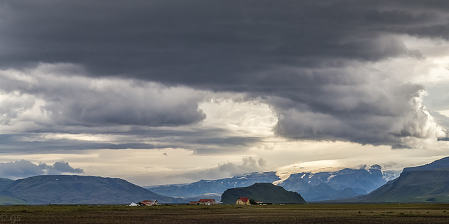 Stóra Dímon and Eyjafjallajökull