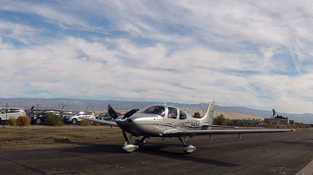 Planes On Parade (0009)