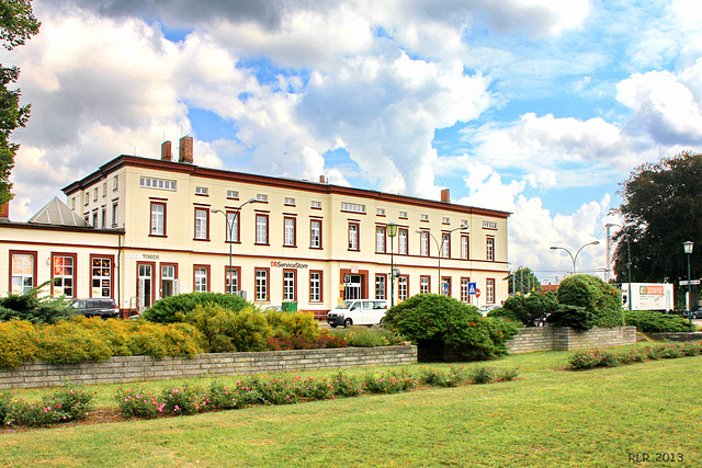 Ludwigslust, Bahnhofsgebäude