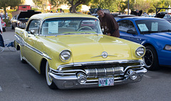1955 Pontiac Starchief (1209)