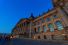das Reichstagsgebäude m Abend (© Buelipix)