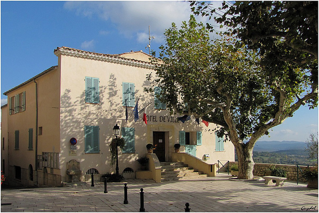 Tourrettes ( Var 83440 ) La Mairie