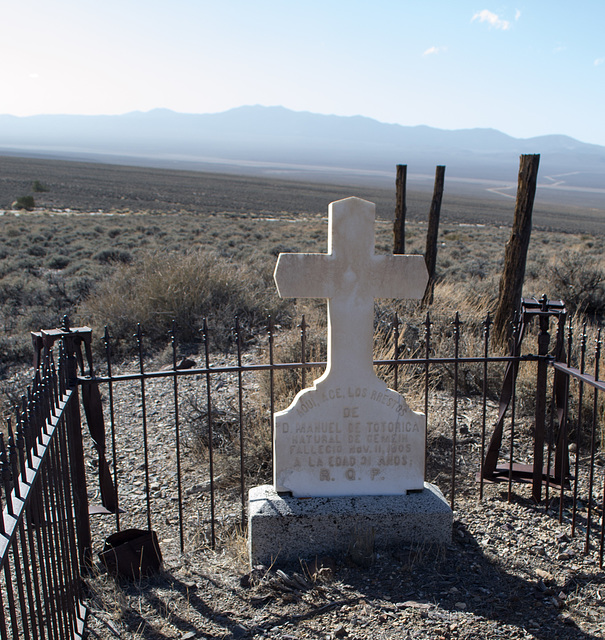 Berlin-Ichthyosaur State Park, NV (0742)