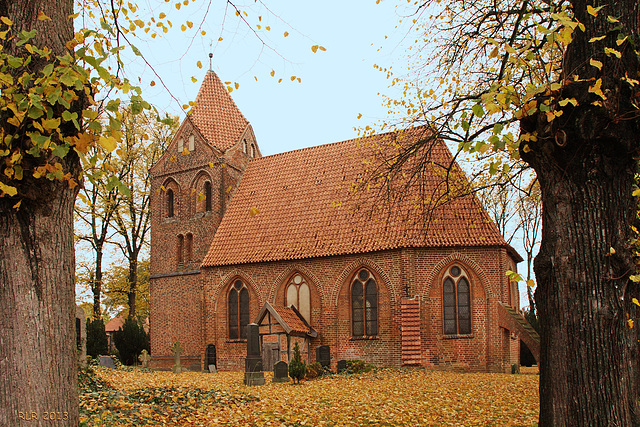 Dorf Mecklenburg, Dorfkirche