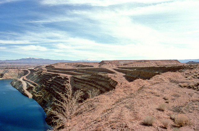 yerington_pit-3-95_adj