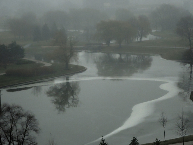 Chicago, November, mist