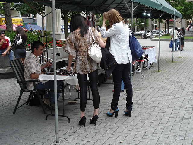 Buffalo heels Ladies / Le duo talons hauts Buffalo.