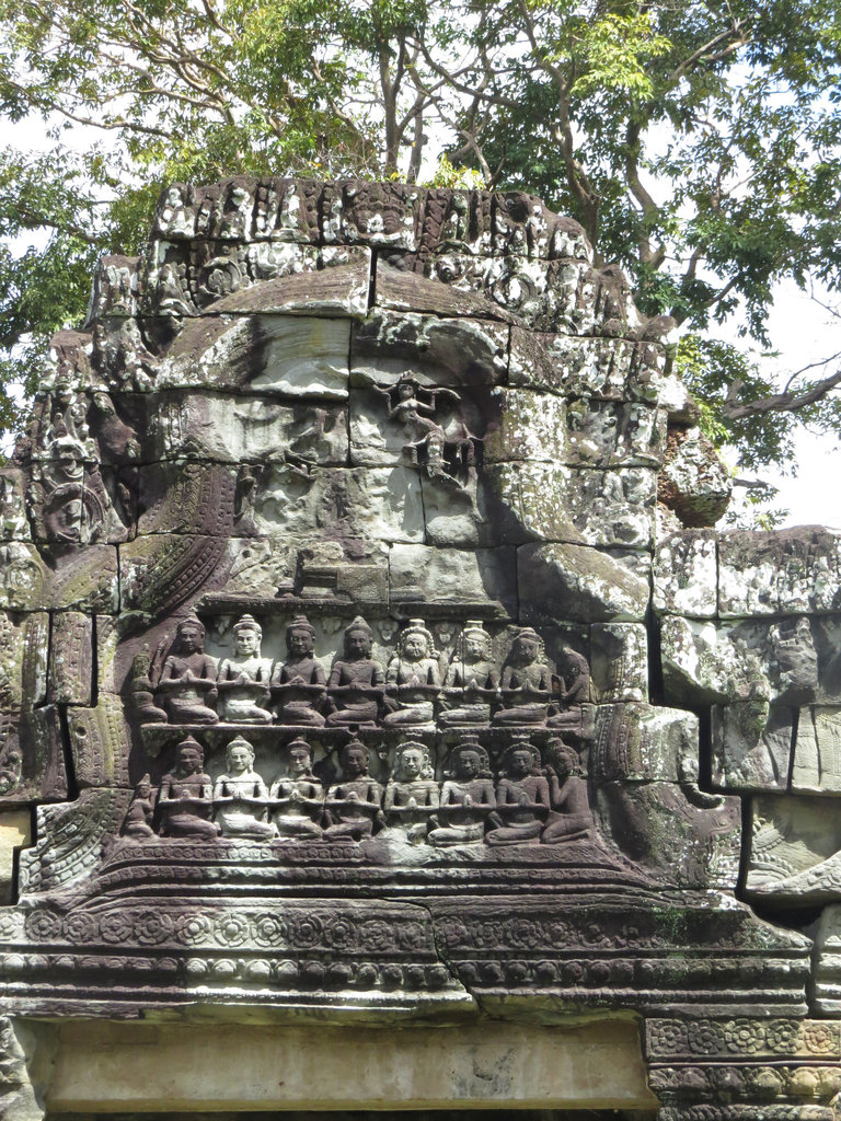 Banteay Kdei : linteau.