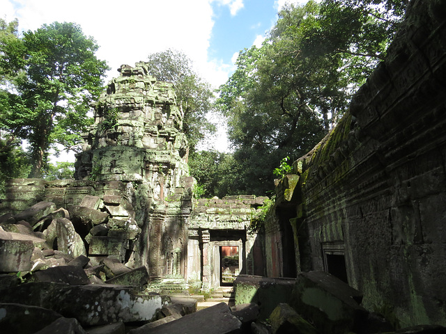 Ta Prohm : cour de la 2e enceinte ?