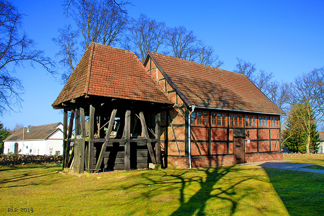 Groß Godems, Dorfkirche