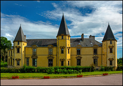 Kleines Schlösschen am Wegesrand