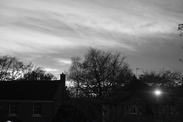 Mono+Red filter Cloud at sunset