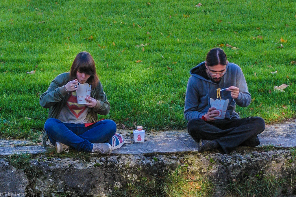 Lunch - Out of the box / Heart on the Sweatshirt?