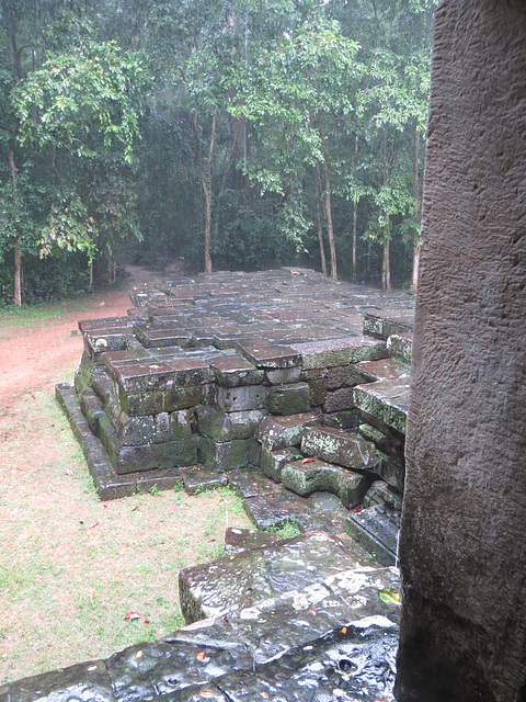 Thommanon : terrasse du gopura est.