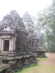 Thommanon : la tour-sanctuaire vue depuis le Mandapa.