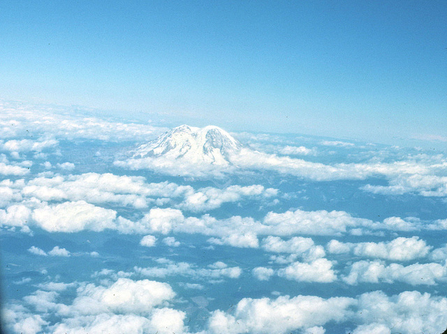 35-rainier_from_air_adj_trim