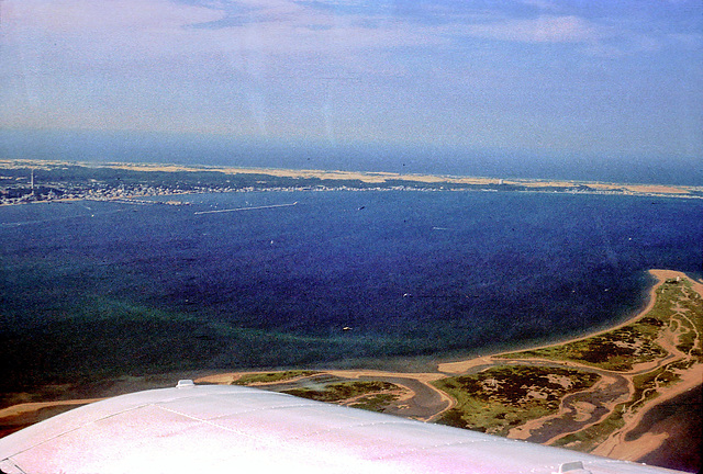 24-air_view_adj