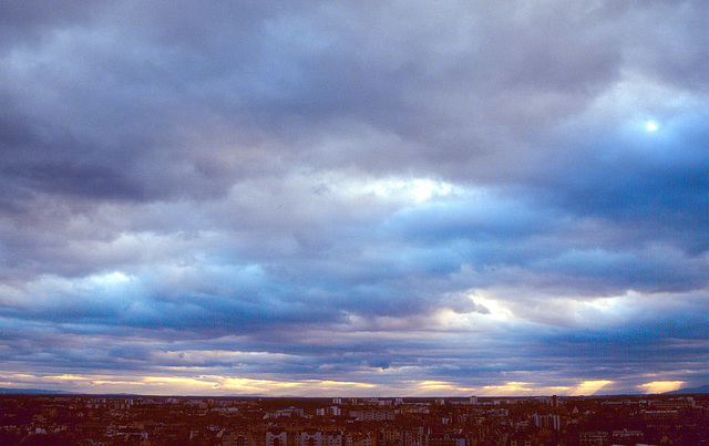 Ciel bas au sud de Strasbourg