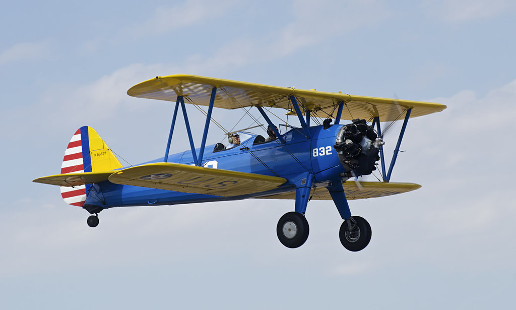 Boeing-Stearman 75 N68832