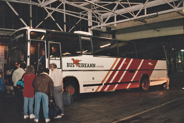 KMP Llanberis (Wales) 7 CCH (in Bus Éireann livery) in Victoria Coach Station, London - 24 Sep 1991 KMP Llanberis (Wales) 7 CCH (in Bus Éireann livery) in Victoria Coach Station, London - 24 Sep 1991
