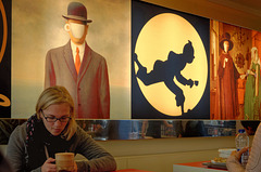 L'art belge dans un café