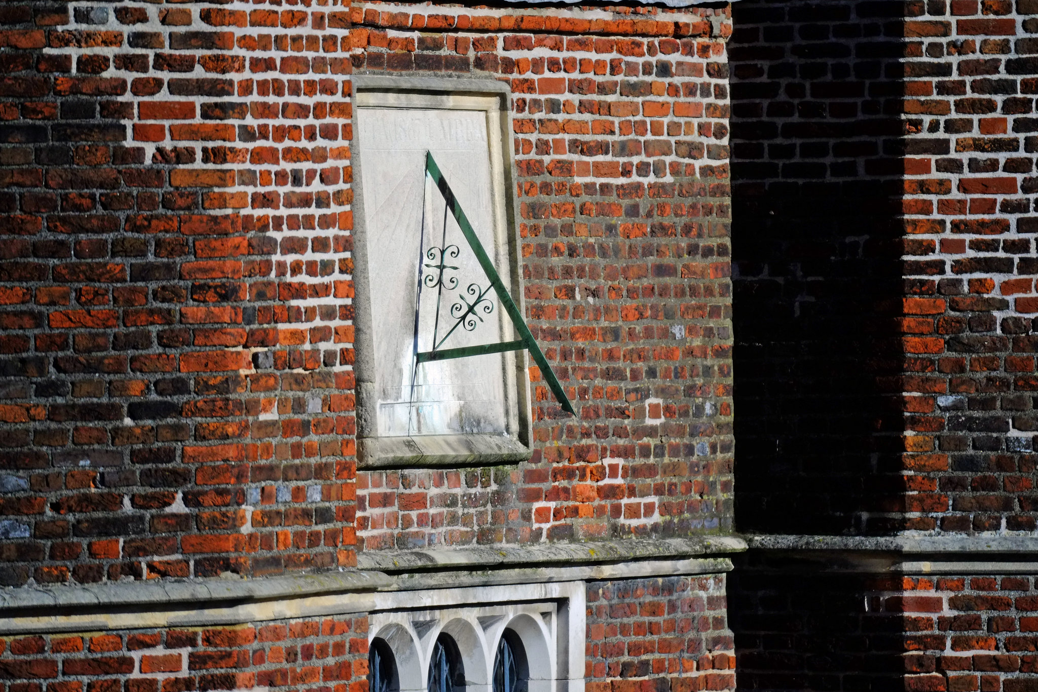 Samyang 300mm Guildford Sundial 1