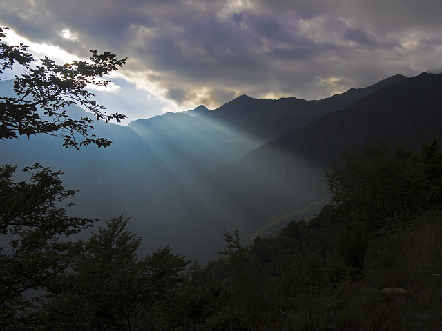 Rays of light on the valley of Oropa, at the end of the day