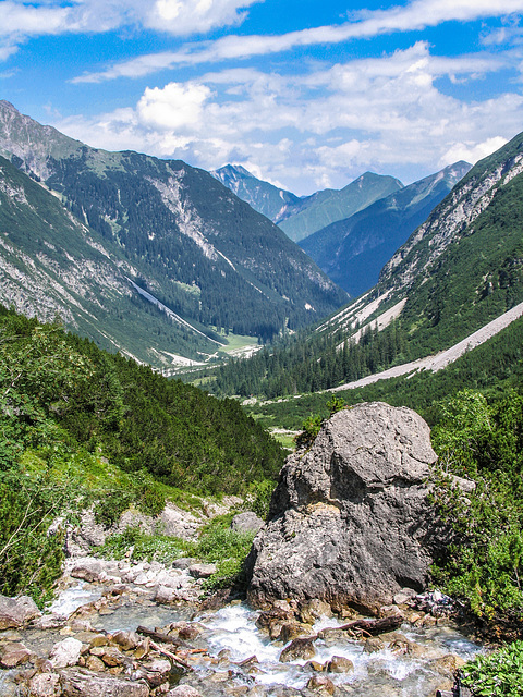 Auf dem Weg zur Hanauer Hütte (000°)