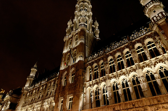 L'Hôtel de Ville