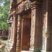 Banteay Srei : porte du sanctuaire central.
